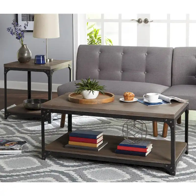 Table basse de style industriel grise, 1 place