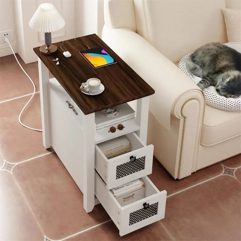 Table d'appoint avec station de recharge – Bûche/Gris/Cerisier/Blanc, 2 tiroirs, Recharge pour 2 personnes, Style fermette