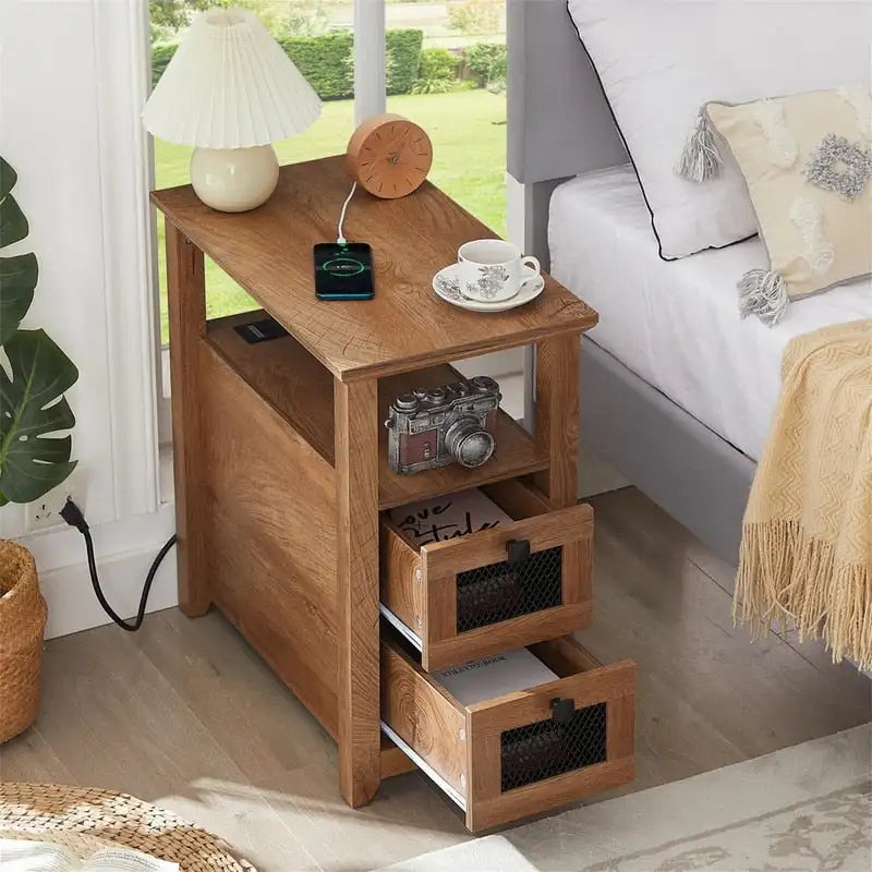 Table d'appoint avec station de recharge – Bûche/Gris/Cerisier/Blanc, 2 tiroirs, Recharge pour 2 personnes, Style fermette