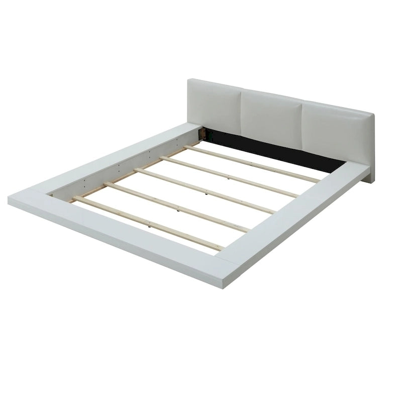 Lit plateforme bas en similicuir blanc – Grand lit double / Très grand lit double / Très grand lit double californien